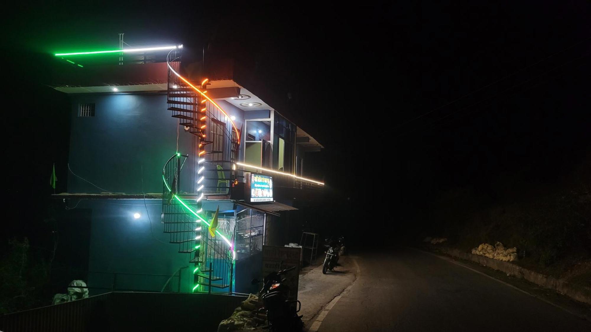 Mahi Restaurant & Guest House Almora Luaran gambar